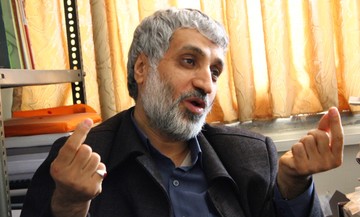 گریزان از شهر ابراهیم فیاض