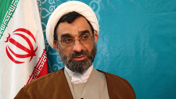 آخرت خود را برای دنیای دیگران خراب نمیکنم عبدالحسین خسروپناه