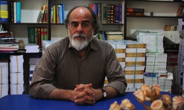 با پارادوکس خود چه میکنید؟ مصطفی ملکیان