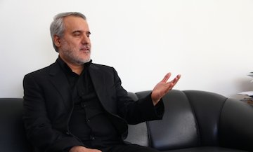 تکیۀ مدرسه بر جای مکتبخانه موسی حقانی