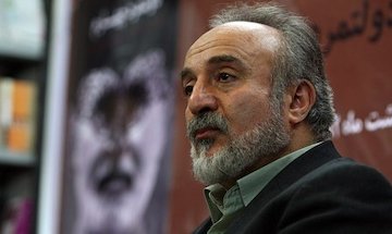 نگاهی به دو کتاب جلال آل احمد  محمد رجبی