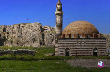 مشکلات و چالشهایی که مسافران ایرانی در سفر به وان دارند!