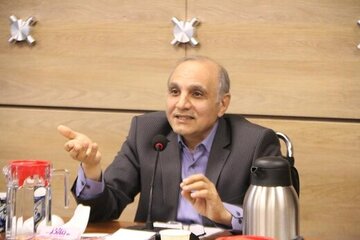 ابرچالشی به نام فقدان فهم اکنون تاریخی محمدعلی اکبری